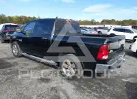 2014 RAM 1500 photo