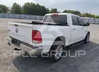 2014 RAM 1500 photo
