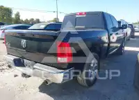 2014 RAM 1500 photo