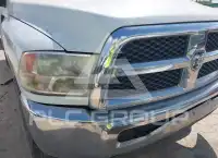 2014 RAM 2500 photo