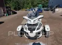 2014 Can-AM SPYDER фото