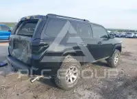 2014 Toyota 4 RUNNER photo