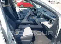 2014 Toyota RAV4 photo