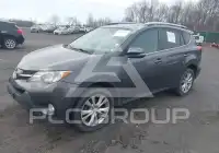2014 Toyota RAV4 photo