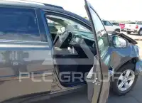 2014 Toyota RAV4 photo