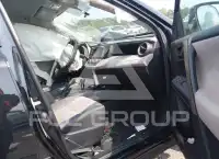 2014 Toyota RAV4 photo