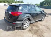 2014 Toyota RAV4 photo