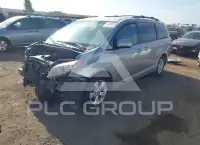 2014 Toyota SIENNA фото