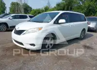 2014 Toyota SIENNA фото