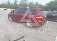 2014 Toyota SIENNA фото