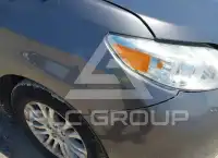 2014 Toyota SIENNA photo
