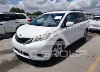 2014 Toyota SIENNA фото