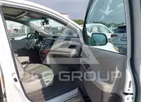 2014 Toyota SIENNA фото