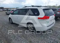 2014 Toyota SIENNA фото