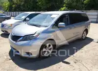 2014 Toyota SIENNA фото