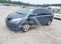 2014 Toyota SIENNA фото