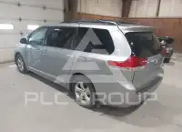 2014 Toyota SIENNA фото