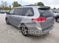 2014 Toyota SIENNA фото