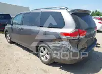 2014 Toyota SIENNA фото