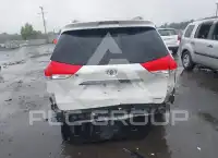 2014 Toyota SIENNA фото