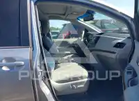 2014 Toyota SIENNA фото