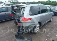 2014 Toyota SIENNA фото