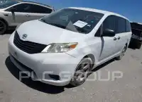 2014 Toyota SIENNA фото