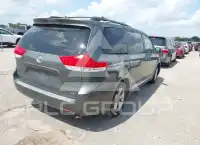 2014 Toyota SIENNA фото