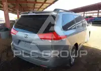 2014 Toyota SIENNA фото