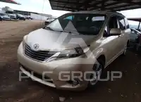 2014 Toyota SIENNA фото