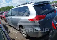 2014 Toyota SIENNA фото