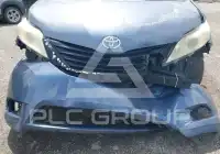 2014 Toyota SIENNA фото