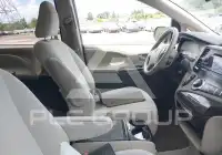 2014 Toyota SIENNA фото