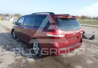 2014 Toyota SIENNA photo