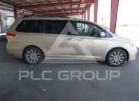 2014 Toyota SIENNA фото