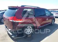 2014 Toyota SIENNA фото