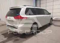 2014 Toyota SIENNA фото