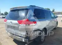 2014 Toyota SIENNA фото