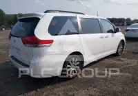 2014 Toyota SIENNA фото