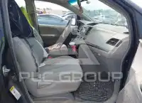 2014 Toyota SIENNA фото