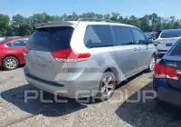 2014 Toyota SIENNA фото