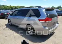 2014 Toyota SIENNA фото
