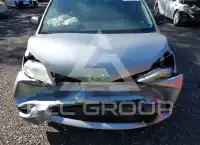 2014 Toyota SIENNA photo
