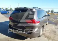 2014 Toyota SIENNA фото