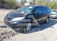 2014 Toyota SIENNA фото