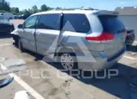 2014 Toyota SIENNA фото