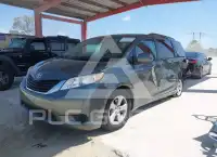 2014 Toyota SIENNA фото