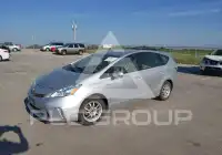 2014 Toyota PRIUS фото