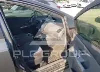 2014 Toyota PRIUS фото