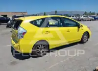2014 Toyota PRIUS фото